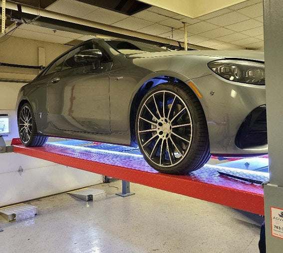 Universal 4 Post Lift Magnetic LED Lighting Strip System